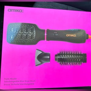 Amika triple header brush